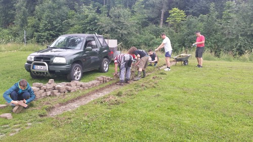 linie_093321.jpg